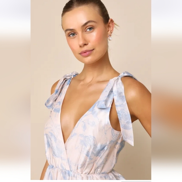 Lulus NWT Breathtaking Charm Blush and Blue Floral Tie-Strap Maxi Dress - Picture 4 of 6